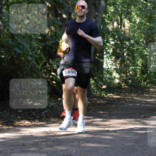 28.09.2025 - 33. Volkslauf durch das schöne Alstertal Strokosch-Dieckow http://msf.ph/oto/8970471 28.09.2025 11:52:39 Laufen 1698 meine-sportfotos.de
