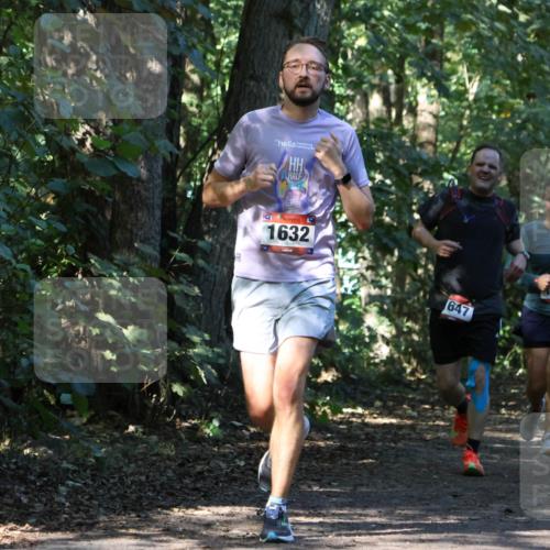 28.09.2025 - 33. Volkslauf durch das schöne Alstertal Strokosch-Dieckow http://msf.ph/oto/8970477 28.09.2025 11:52:50 Laufen 1632, 119, 647 meine-sportfotos.de