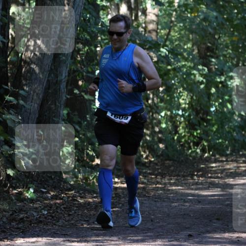 28.09.2025 - 33. Volkslauf durch das schöne Alstertal Strokosch-Dieckow http://msf.ph/oto/8970489 28.09.2025 11:53:02 Laufen 609 meine-sportfotos.de