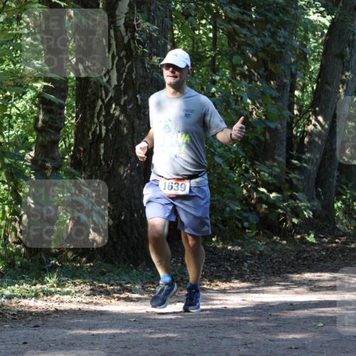 28.09.2025 - 33. Volkslauf durch das schöne Alstertal Strokosch-Dieckow http://msf.ph/oto/8970520 28.09.2025 11:53:50 Laufen 19, 1639 meine-sportfotos.de