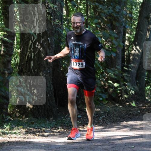 28.09.2025 - 33. Volkslauf durch das schöne Alstertal Strokosch-Dieckow http://msf.ph/oto/8970534 28.09.2025 11:54:01 Laufen 1729 meine-sportfotos.de
