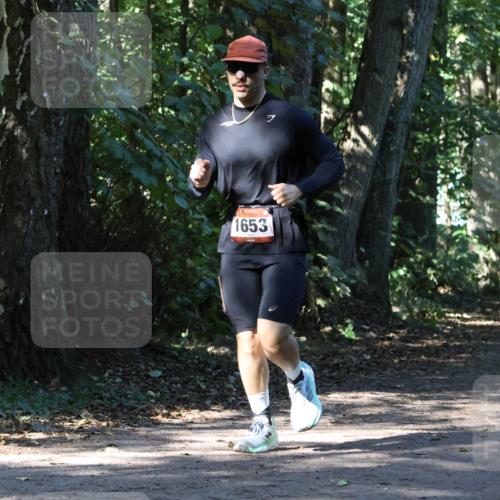 28.09.2025 - 33. Volkslauf durch das schöne Alstertal Strokosch-Dieckow http://msf.ph/oto/8970540 28.09.2025 11:54:11 Laufen 1653, 2348 meine-sportfotos.de