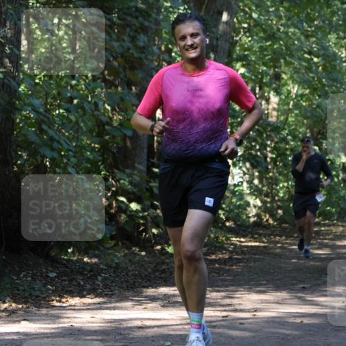 28.09.2025 - 33. Volkslauf durch das schöne Alstertal Strokosch-Dieckow http://msf.ph/oto/8970549 28.09.2025 11:54:17 Laufen 1665, 1770 meine-sportfotos.de