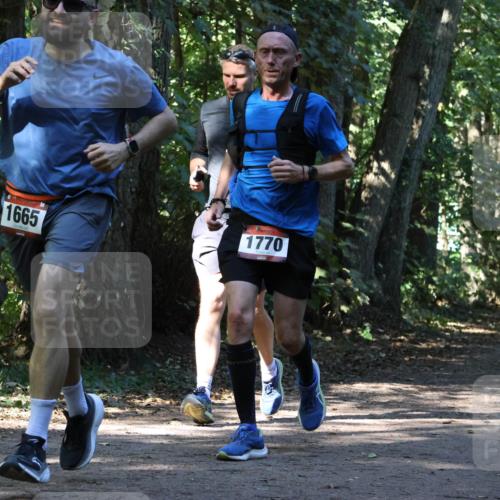 28.09.2025 - 33. Volkslauf durch das schöne Alstertal Strokosch-Dieckow http://msf.ph/oto/8970555 28.09.2025 11:54:22 Laufen 1770, 1665, 1618 meine-sportfotos.de