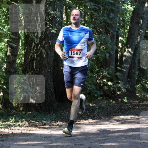 28.09.2025 - 33. Volkslauf durch das schöne Alstertal Strokosch-Dieckow http://msf.ph/oto/8970565 28.09.2025 11:54:33 Laufen 1587 meine-sportfotos.de