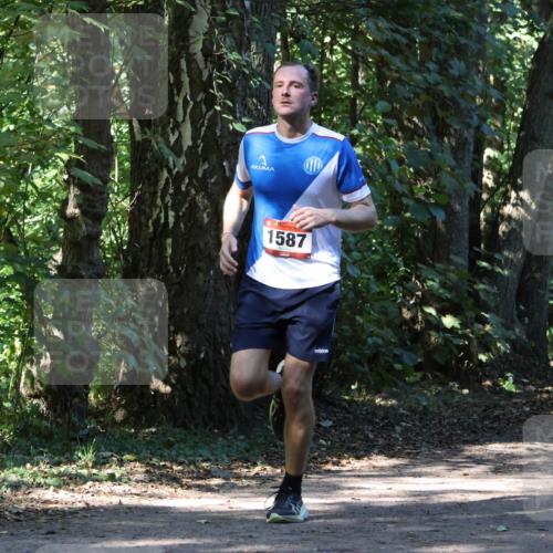 28.09.2025 - 33. Volkslauf durch das schöne Alstertal Strokosch-Dieckow http://msf.ph/oto/8970567 28.09.2025 11:54:34 Laufen 1587 meine-sportfotos.de