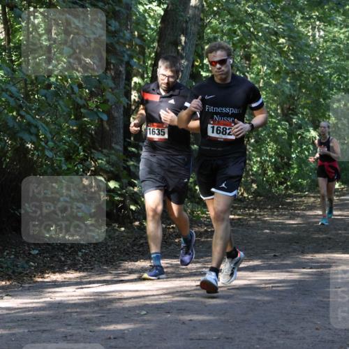 28.09.2025 - 33. Volkslauf durch das schöne Alstertal Strokosch-Dieckow http://msf.ph/oto/8970573 28.09.2025 11:54:50 Laufen 21, 1635, 1682 meine-sportfotos.de