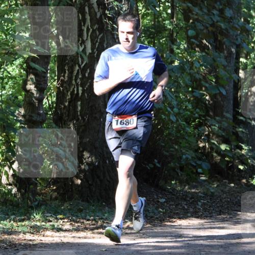 28.09.2025 - 33. Volkslauf durch das schöne Alstertal Strokosch-Dieckow http://msf.ph/oto/8970610 28.09.2025 11:55:42 Laufen 1680 meine-sportfotos.de