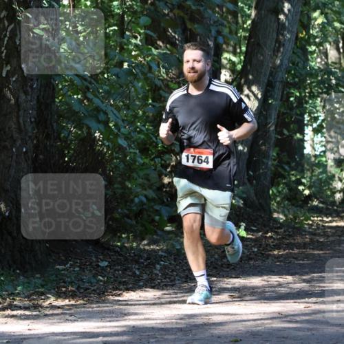 28.09.2025 - 33. Volkslauf durch das schöne Alstertal Strokosch-Dieckow http://msf.ph/oto/8970621 28.09.2025 11:55:56 Laufen 1764 meine-sportfotos.de