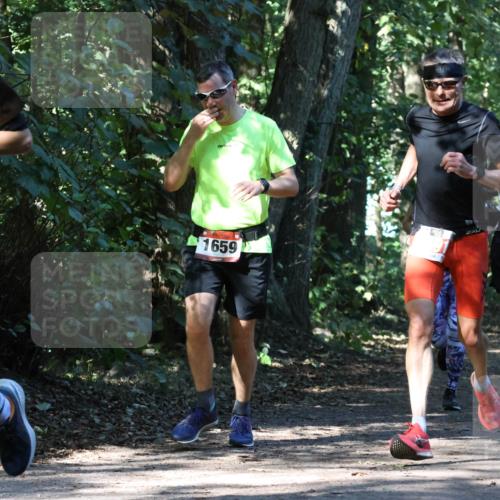 28.09.2025 - 33. Volkslauf durch das schöne Alstertal Strokosch-Dieckow http://msf.ph/oto/8970634 28.09.2025 11:56:16 Laufen 1617, 1659, 1812 meine-sportfotos.de
