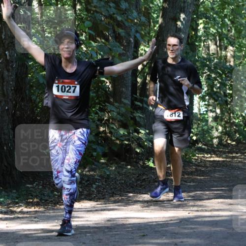 28.09.2025 - 33. Volkslauf durch das schöne Alstertal Strokosch-Dieckow http://msf.ph/oto/8970646 28.09.2025 11:56:18 Laufen 1027, 812 meine-sportfotos.de