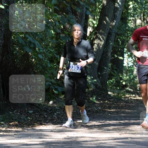 28.09.2025 - 33. Volkslauf durch das schöne Alstertal Strokosch-Dieckow http://msf.ph/oto/8970708 28.09.2025 11:57:41 Laufen 3353, 1613 meine-sportfotos.de