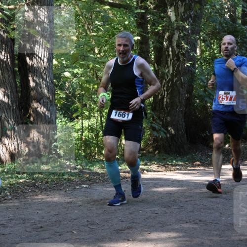28.09.2025 - 33. Volkslauf durch das schöne Alstertal Strokosch-Dieckow http://msf.ph/oto/8970730 28.09.2025 11:57:55 Laufen 10, 1661, 2577 meine-sportfotos.de