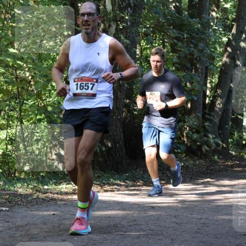 28.09.2025 - 33. Volkslauf durch das schöne Alstertal Strokosch-Dieckow http://msf.ph/oto/8970765 28.09.2025 11:59:07 Laufen 1657, 2256 meine-sportfotos.de