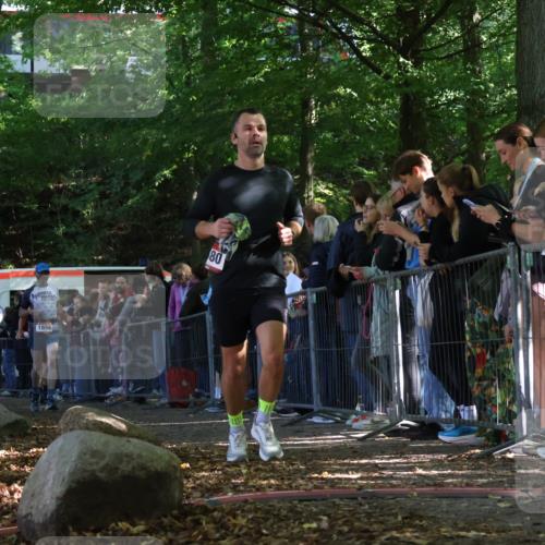 28.09.2025 - 33. Volkslauf durch das schöne Alstertal Strokosch-Dieckow http://msf.ph/oto/8970811 28.09.2025 11:52:37 Ziel 1580, 1656 meine-sportfotos.de