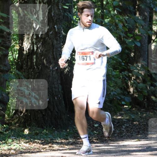 28.09.2025 - 33. Volkslauf durch das schöne Alstertal Strokosch-Dieckow http://msf.ph/oto/8970817 28.09.2025 12:00:58 Laufen 1671 meine-sportfotos.de