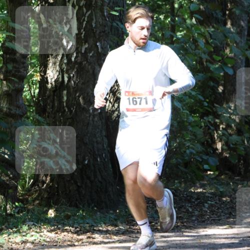 28.09.2025 - 33. Volkslauf durch das schöne Alstertal Strokosch-Dieckow http://msf.ph/oto/8970818 28.09.2025 12:00:58 Laufen 1671 meine-sportfotos.de