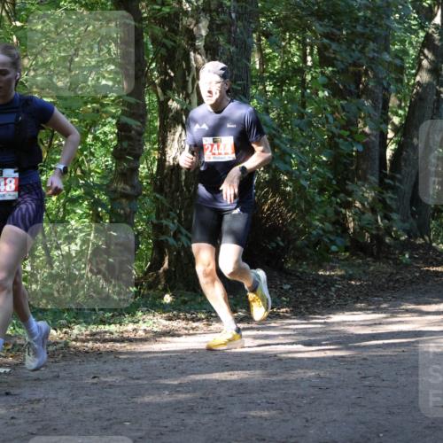 28.09.2025 - 33. Volkslauf durch das schöne Alstertal Strokosch-Dieckow http://msf.ph/oto/8970879 28.09.2025 12:02:00 Laufen 2248, 2444, 4, 044 meine-sportfotos.de