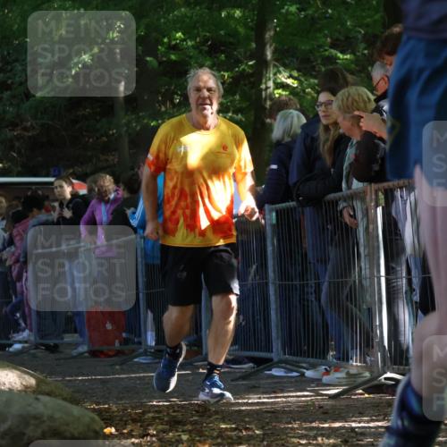 28.09.2025 - 33. Volkslauf durch das schöne Alstertal Strokosch-Dieckow http://msf.ph/oto/8970905 28.09.2025 11:52:44 Ziel 1656 meine-sportfotos.de