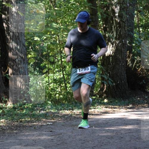 28.09.2025 - 33. Volkslauf durch das schöne Alstertal Strokosch-Dieckow http://msf.ph/oto/8970917 28.09.2025 12:03:00 Laufen 1795 meine-sportfotos.de