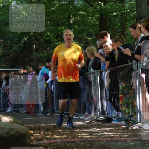 28.09.2025 - 33. Volkslauf durch das schöne Alstertal Strokosch-Dieckow http://msf.ph/oto/8970920 28.09.2025 11:52:44 Ziel 1656 meine-sportfotos.de
