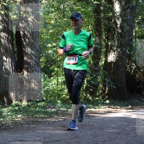 28.09.2025 - 33. Volkslauf durch das schöne Alstertal Strokosch-Dieckow http://msf.ph/oto/8970928 28.09.2025 12:03:22 Laufen 1691 meine-sportfotos.de