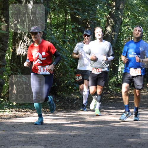 28.09.2025 - 33. Volkslauf durch das schöne Alstertal Strokosch-Dieckow http://msf.ph/oto/8970964 28.09.2025 12:04:05 Laufen 2633, 2014, 2041, 854, 701 meine-sportfotos.de