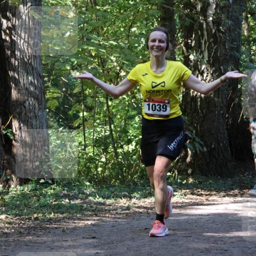 28.09.2025 - 33. Volkslauf durch das schöne Alstertal Strokosch-Dieckow http://msf.ph/oto/8970985 28.09.2025 12:04:28 Laufen 1039 meine-sportfotos.de