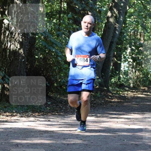 28.09.2025 - 33. Volkslauf durch das schöne Alstertal Strokosch-Dieckow http://msf.ph/oto/8971043 28.09.2025 12:05:44 Laufen 684, 1128 meine-sportfotos.de