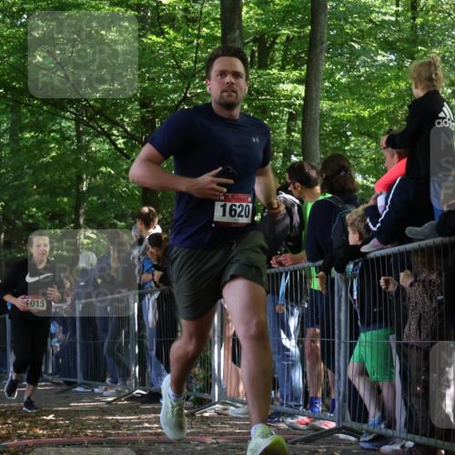 28.09.2025 - 33. Volkslauf durch das schöne Alstertal Strokosch-Dieckow http://msf.ph/oto/8971079 28.09.2025 11:52:55 Ziel 1015, 1620, 1648, 2321 meine-sportfotos.de