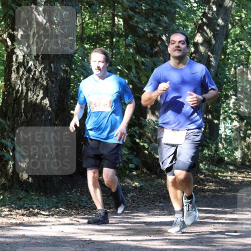 28.09.2025 - 33. Volkslauf durch das schöne Alstertal Strokosch-Dieckow http://msf.ph/oto/8971092 28.09.2025 12:06:56 Laufen 2125 meine-sportfotos.de