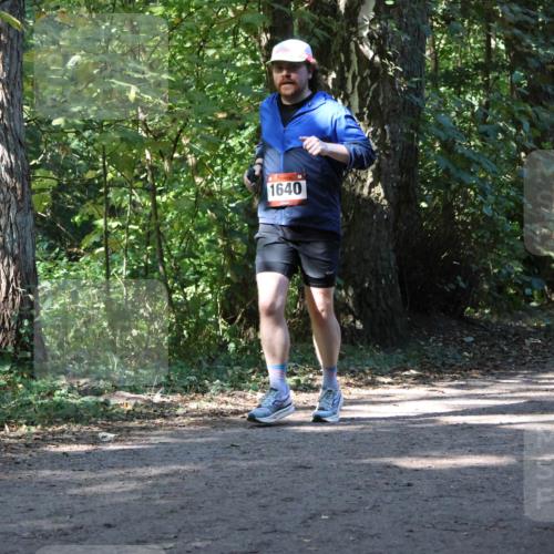 28.09.2025 - 33. Volkslauf durch das schöne Alstertal Strokosch-Dieckow http://msf.ph/oto/8971127 28.09.2025 12:07:59 Laufen 1640 meine-sportfotos.de