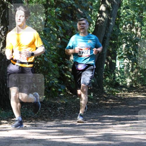 28.09.2025 - 33. Volkslauf durch das schöne Alstertal Strokosch-Dieckow http://msf.ph/oto/8971140 28.09.2025 12:08:08 Laufen 1722 meine-sportfotos.de