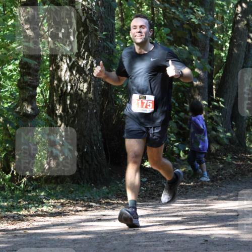 28.09.2025 - 33. Volkslauf durch das schöne Alstertal Strokosch-Dieckow http://msf.ph/oto/8971321 28.09.2025 12:11:56 Laufen 2175 meine-sportfotos.de