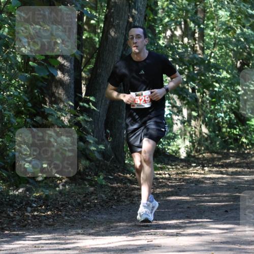 28.09.2025 - 33. Volkslauf durch das schöne Alstertal Strokosch-Dieckow http://msf.ph/oto/8971354 28.09.2025 12:12:41 Laufen 529, 1102 meine-sportfotos.de