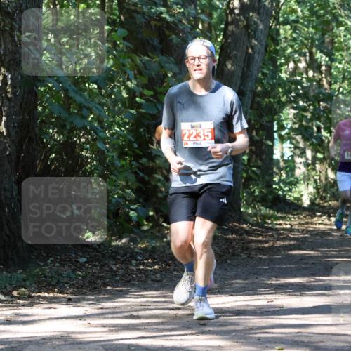 28.09.2025 - 33. Volkslauf durch das schöne Alstertal Strokosch-Dieckow http://msf.ph/oto/8971357 28.09.2025 12:12:49 Laufen 2235, 1687 meine-sportfotos.de