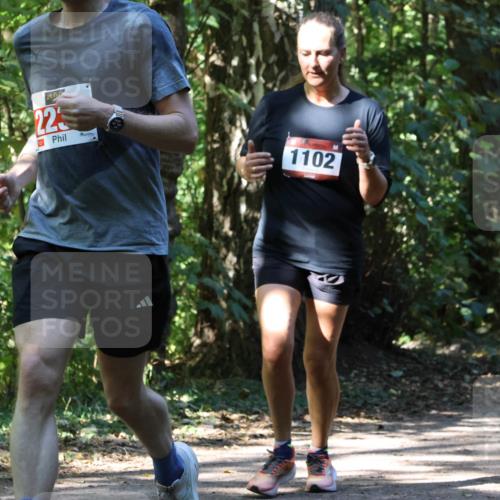 28.09.2025 - 33. Volkslauf durch das schöne Alstertal Strokosch-Dieckow http://msf.ph/oto/8971359 28.09.2025 12:12:50 Laufen 225, 1102 meine-sportfotos.de