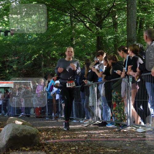 28.09.2025 - 33. Volkslauf durch das schöne Alstertal Strokosch-Dieckow http://msf.ph/oto/8971374 28.09.2025 11:53:21 Ziel 1012, 1573 meine-sportfotos.de