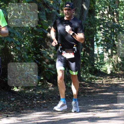 28.09.2025 - 33. Volkslauf durch das schöne Alstertal Strokosch-Dieckow http://msf.ph/oto/8971376 28.09.2025 12:13:04 Laufen 1666, 04 meine-sportfotos.de