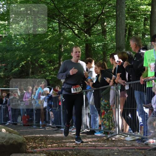 28.09.2025 - 33. Volkslauf durch das schöne Alstertal Strokosch-Dieckow http://msf.ph/oto/8971381 28.09.2025 11:53:21 Ziel 1012, 1573 meine-sportfotos.de