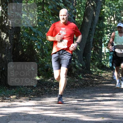 28.09.2025 - 33. Volkslauf durch das schöne Alstertal Strokosch-Dieckow http://msf.ph/oto/8971383 28.09.2025 12:13:09 Laufen 2570, 718 meine-sportfotos.de