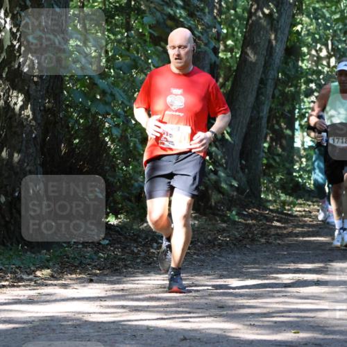 28.09.2025 - 33. Volkslauf durch das schöne Alstertal Strokosch-Dieckow http://msf.ph/oto/8971384 28.09.2025 12:13:09 Laufen 1718 meine-sportfotos.de