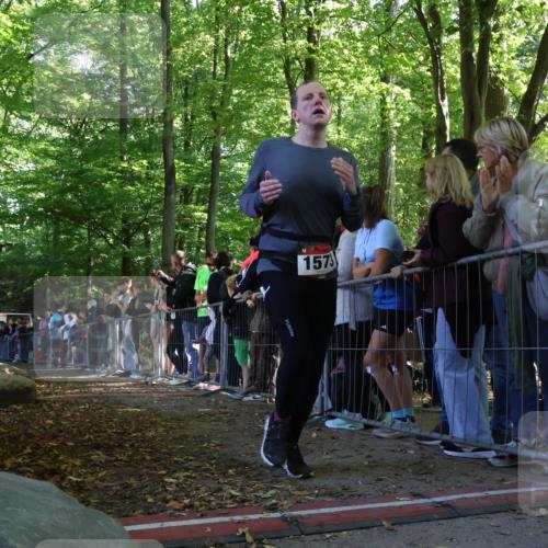 28.09.2025 - 33. Volkslauf durch das schöne Alstertal Strokosch-Dieckow http://msf.ph/oto/8971430 28.09.2025 11:53:23 Ziel 1012, 1573 meine-sportfotos.de