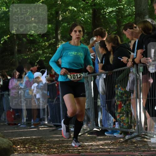 28.09.2025 - 33. Volkslauf durch das schöne Alstertal Strokosch-Dieckow http://msf.ph/oto/8971444 28.09.2025 11:53:28 Ziel 1012, 1624 meine-sportfotos.de