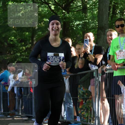 28.09.2025 - 33. Volkslauf durch das schöne Alstertal Strokosch-Dieckow http://msf.ph/oto/8971601 28.09.2025 11:53:43 Ziel 3061 meine-sportfotos.de