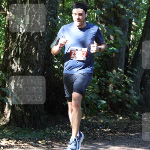 28.09.2025 - 33. Volkslauf durch das schöne Alstertal Strokosch-Dieckow http://msf.ph/oto/8971625 28.09.2025 12:17:39 Laufen 2993, 1 meine-sportfotos.de
