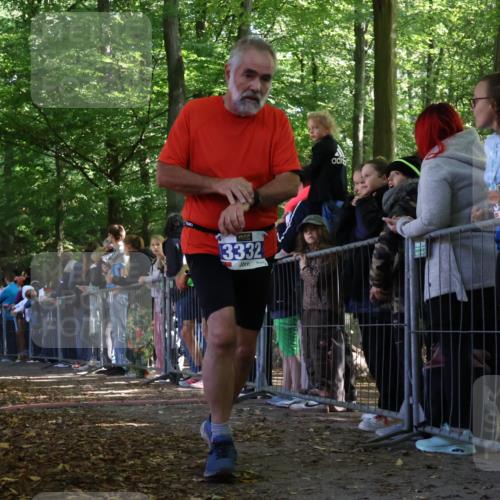 28.09.2025 - 33. Volkslauf durch das schöne Alstertal Strokosch-Dieckow http://msf.ph/oto/8971667 28.09.2025 11:54:06 Ziel 3332 meine-sportfotos.de