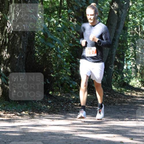 28.09.2025 - 33. Volkslauf durch das schöne Alstertal Strokosch-Dieckow http://msf.ph/oto/8971671 28.09.2025 12:18:44 Laufen 157 meine-sportfotos.de