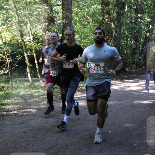 28.09.2025 - 33. Volkslauf durch das schöne Alstertal Strokosch-Dieckow http://msf.ph/oto/8971699 28.09.2025 12:20:03 Laufen 1724, 2055, 2056 meine-sportfotos.de