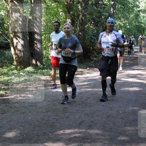 28.09.2025 - 33. Volkslauf durch das schöne Alstertal Strokosch-Dieckow http://msf.ph/oto/8971726 28.09.2025 12:20:29 Laufen 1097, 2632 meine-sportfotos.de